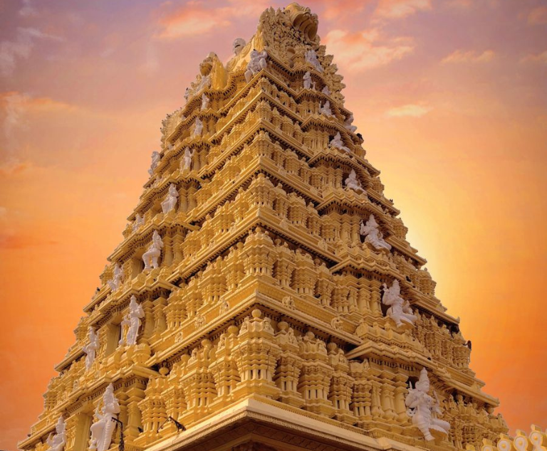 Chamundeshwari Temple located on top of the Chamundi Hills in Mysuru, Karnataka, India.